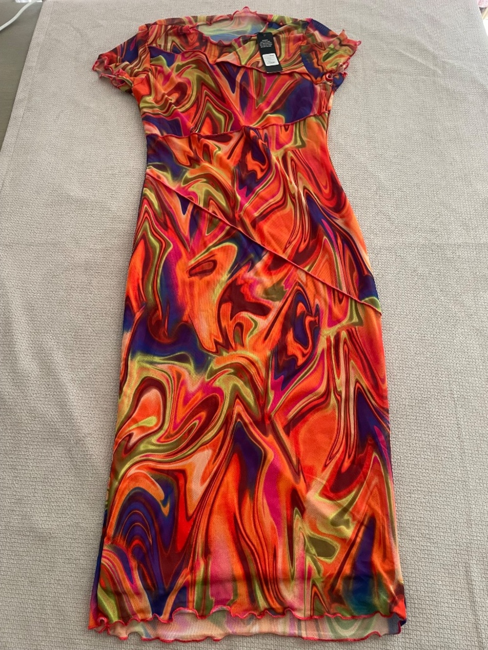 Dress - Picture 2 of 5
